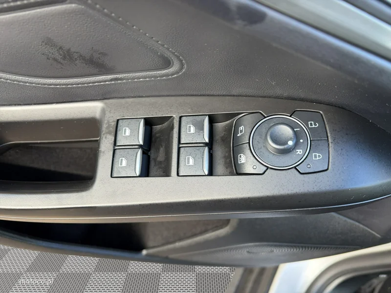 Ford Focus IV 11