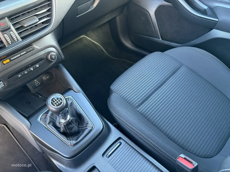 Ford Focus IV 19