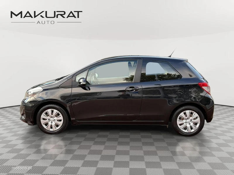 Toyota Yaris XP130 9