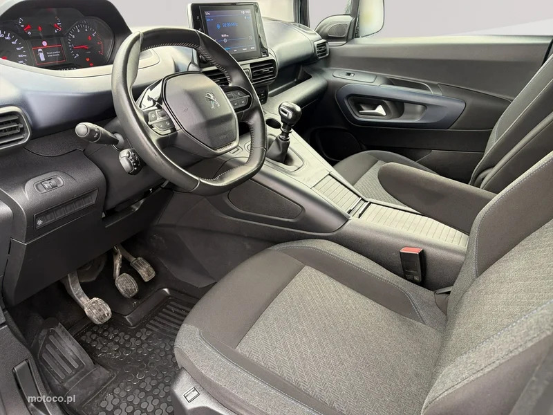 Peugeot Rifter 7