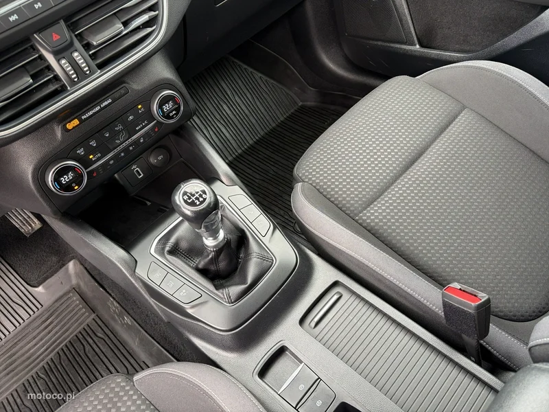 Ford Focus IV 19