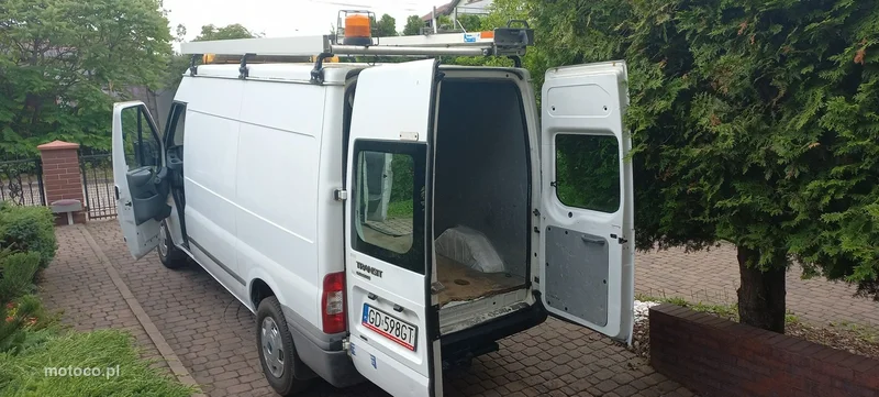 Ford Transit 9