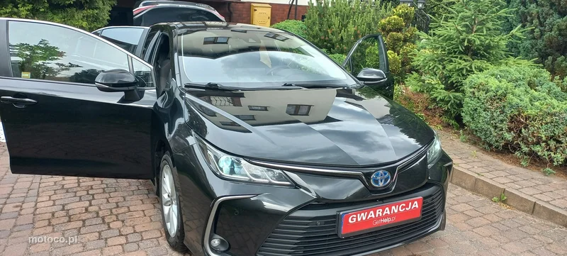 Toyota Corolla E210 4