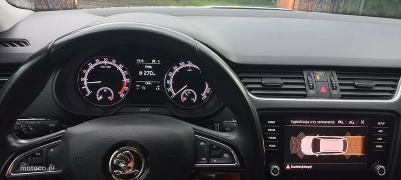 Skoda Octavia III 23