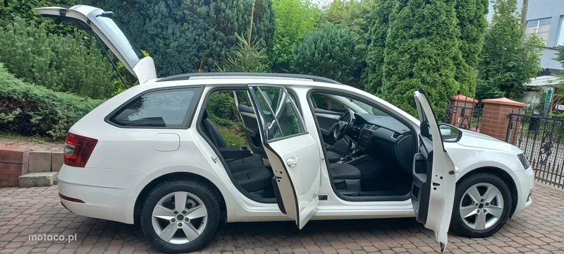 Skoda Octavia III 29