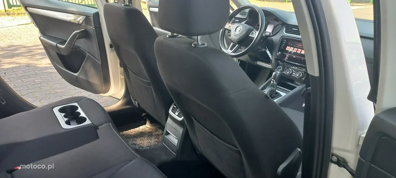 Skoda Octavia III 6