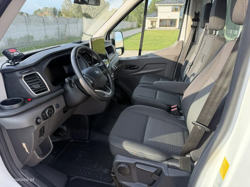 Ford Transit 10