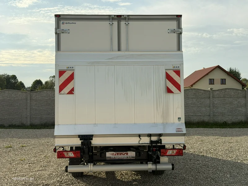 Ford Transit 33