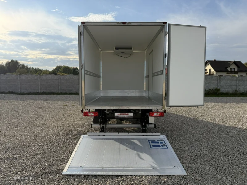 Ford Transit 38