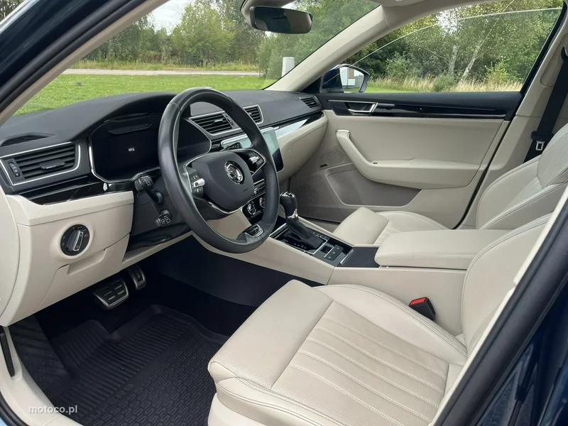 Skoda Superb III 10