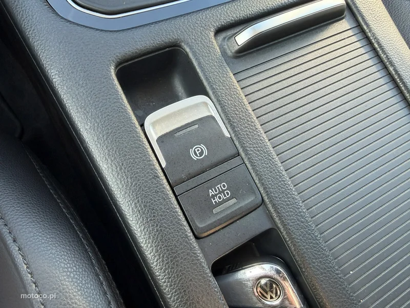 Volkswagen Passat B8 25