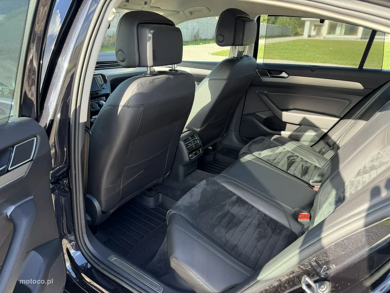 Volkswagen Passat B8 9