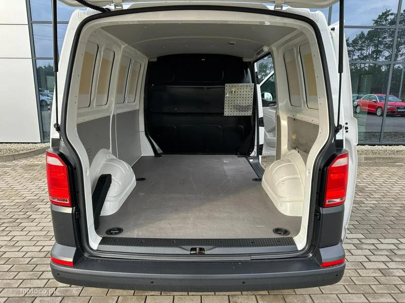 Volkswagen Transporter 23