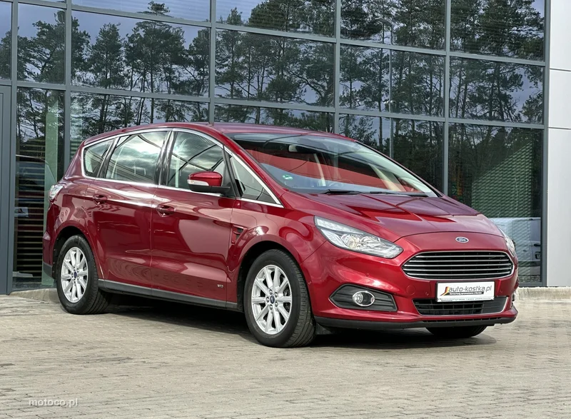 Ford S-Max II 5