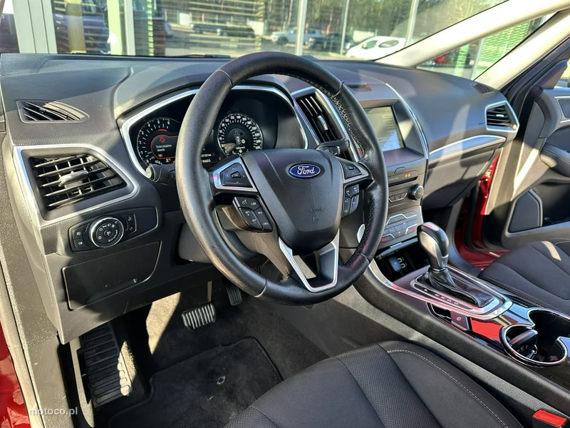 Ford S-Max II 9