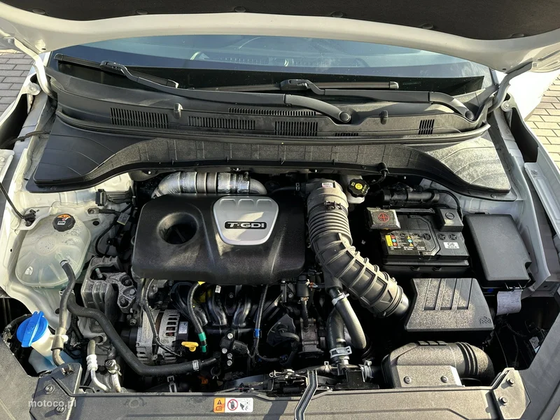 Hyundai KONA 27