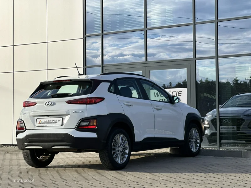 Hyundai KONA 6