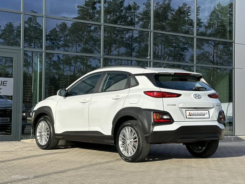 Hyundai KONA 7