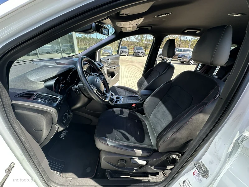 Ford Kuga II 12