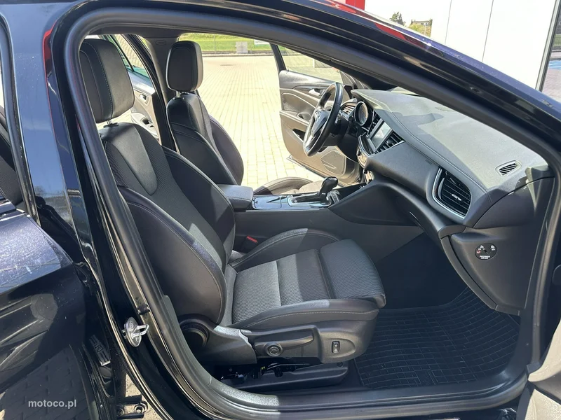 Opel Insignia B 16