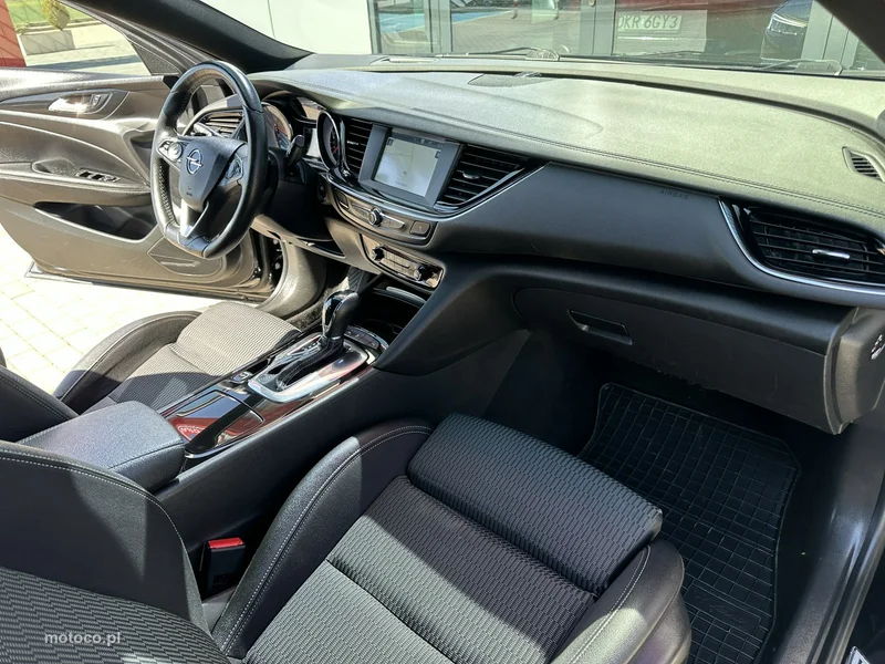 Opel Insignia B 17