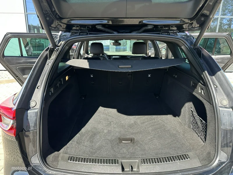 Opel Insignia B 32