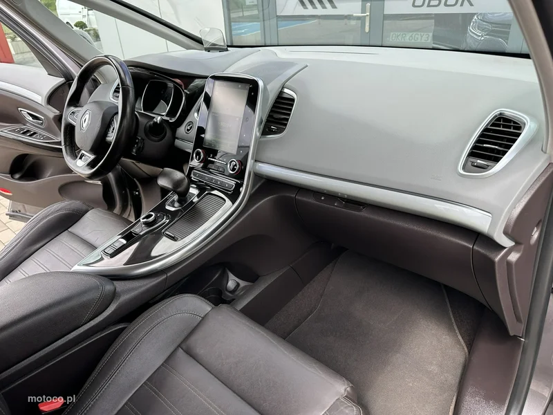 Renault Espace V 17
