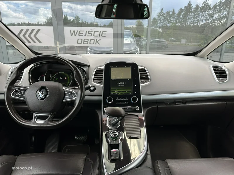 Renault Espace V 8