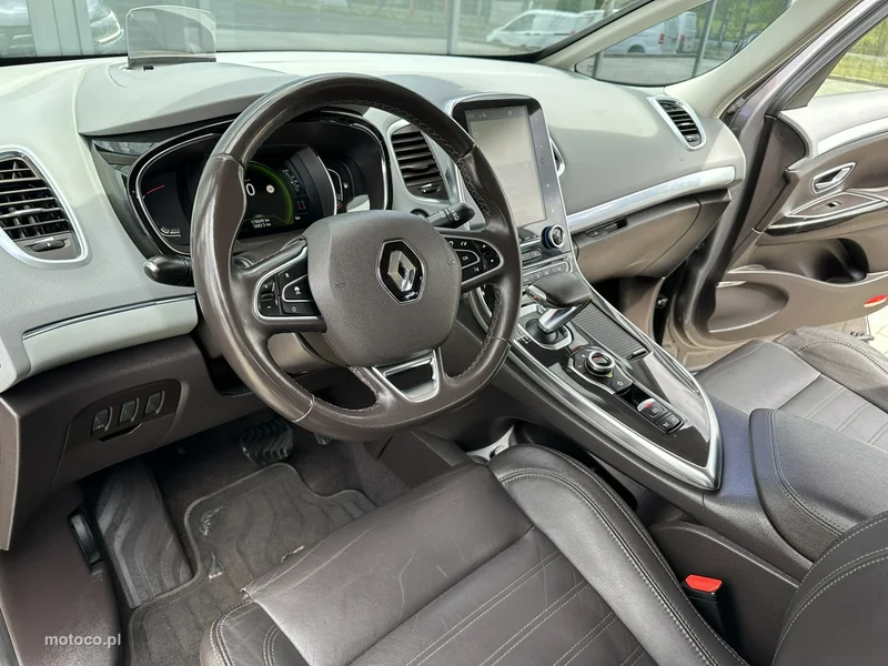Renault Espace V 9