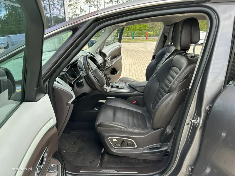 Renault Espace V 10