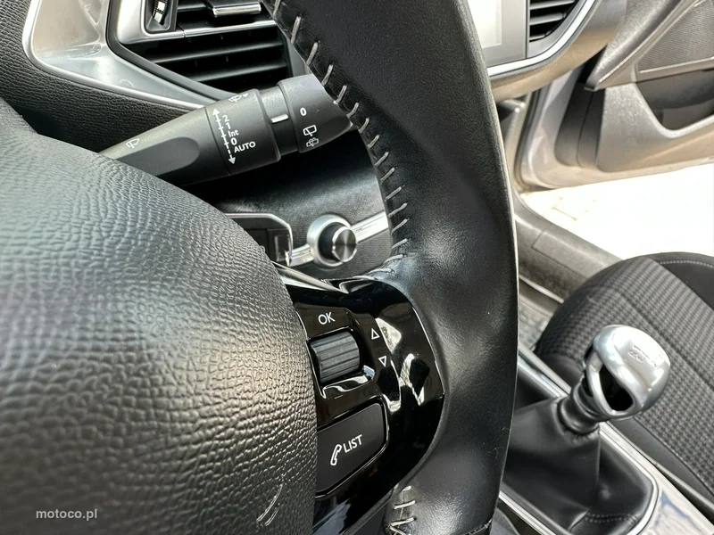 Peugeot 308 17