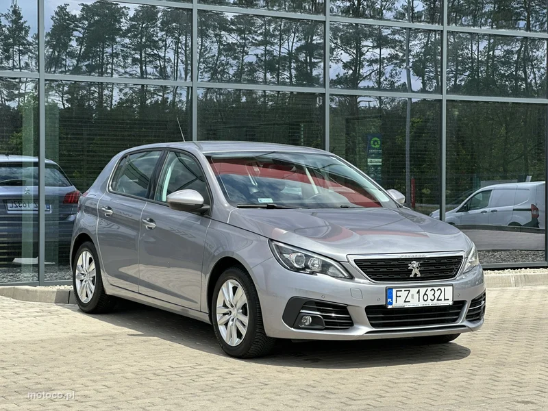 Peugeot 308 4