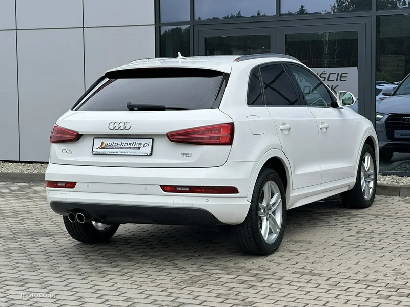 Audi Q3 8U 7
