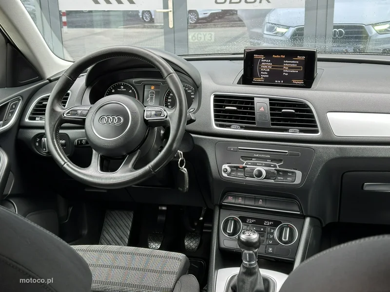 Audi Q3 8U 10