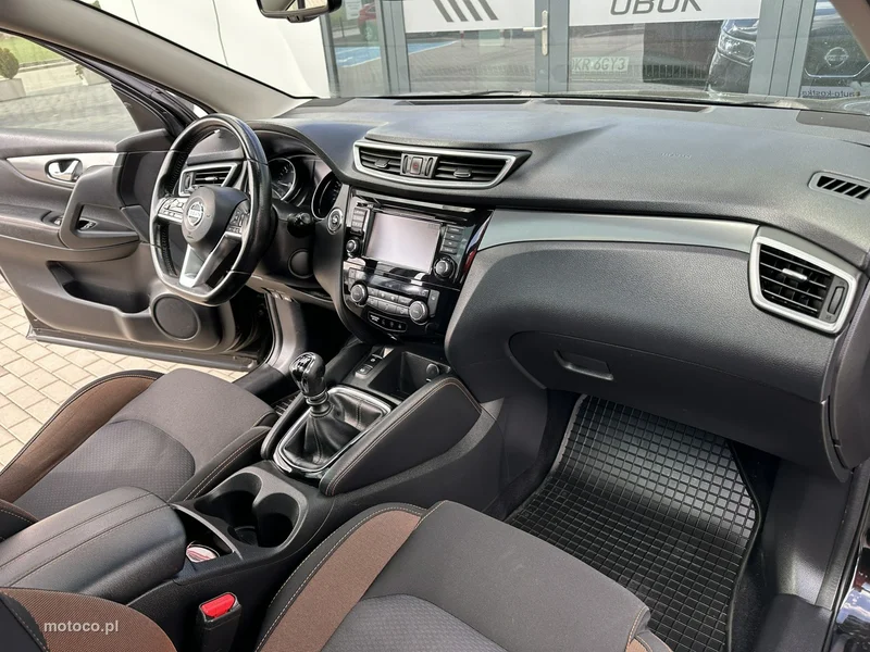 Nissan Qashqai 15