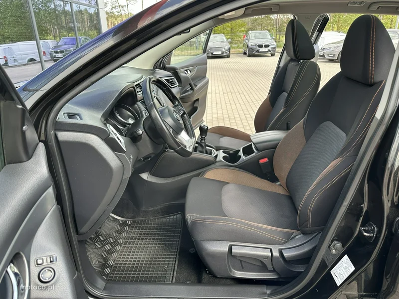 Nissan Qashqai 10