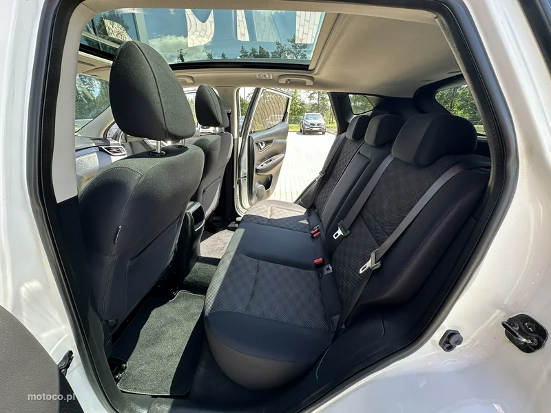 Nissan Qashqai 12