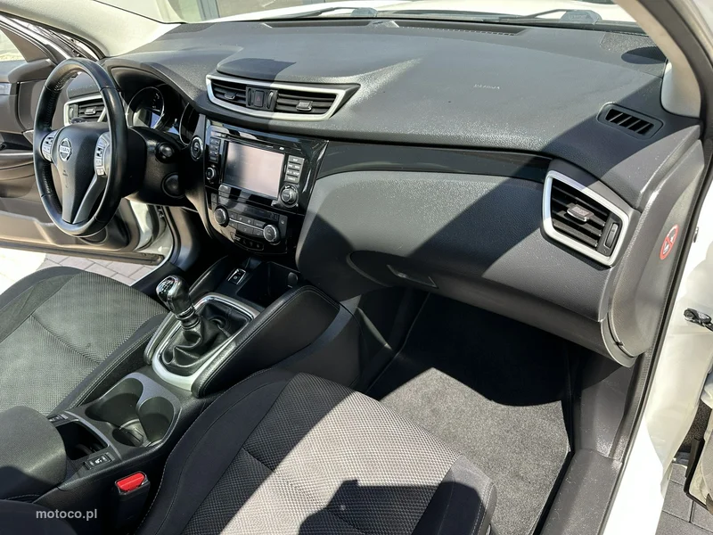 Nissan Qashqai 15