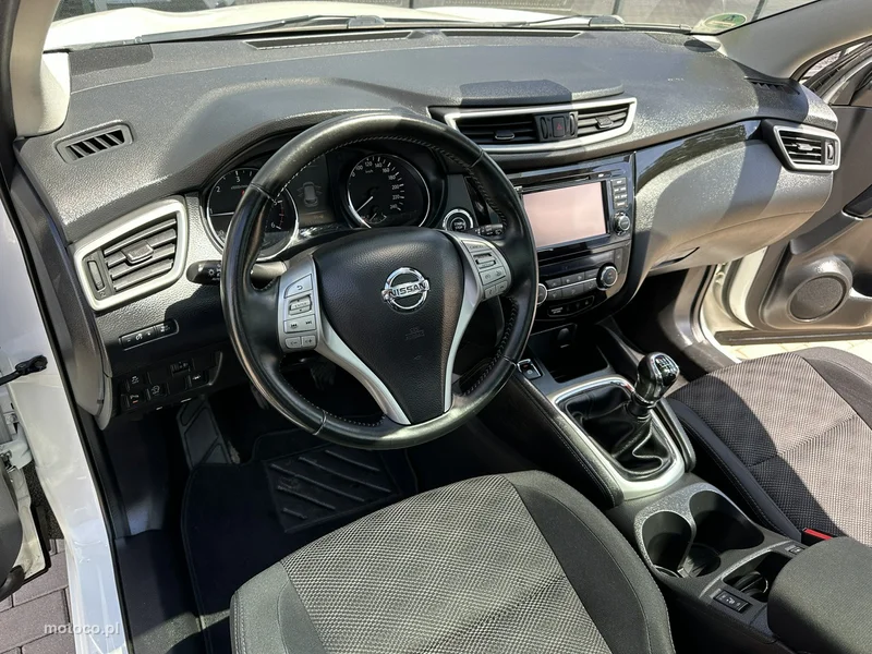 Nissan Qashqai 10