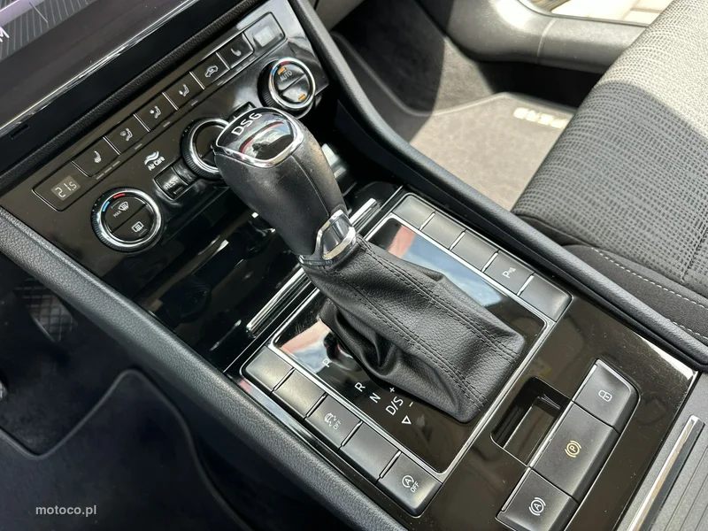 Skoda Superb III 22