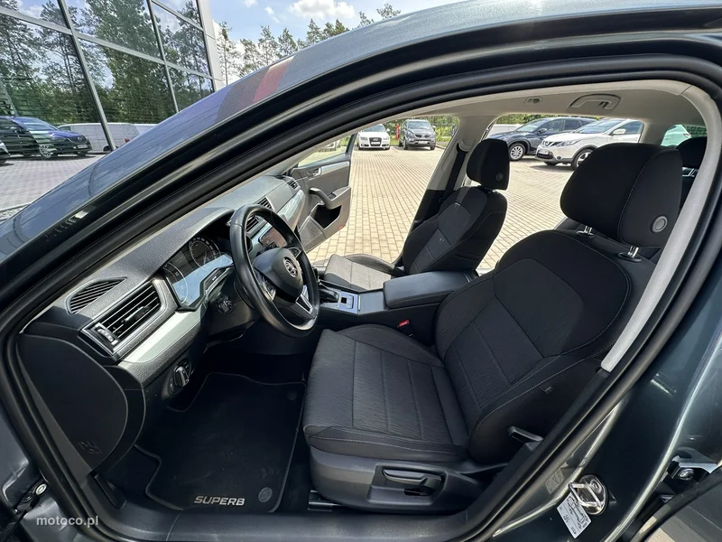 Skoda Superb III 9