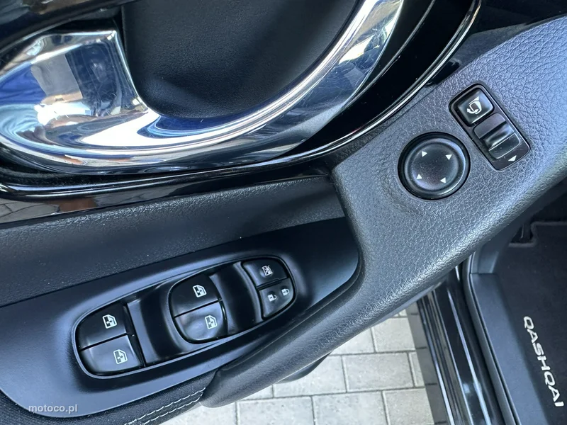 Nissan Qashqai 15