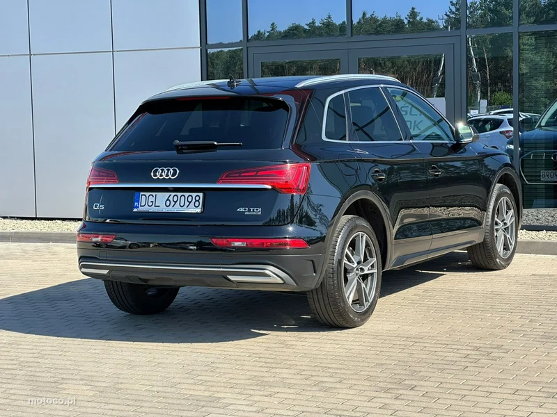 Audi Q5 FY 7