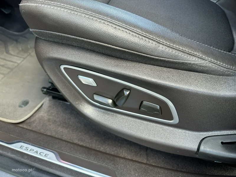 Renault Espace V 26