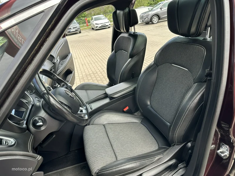 Renault Grand Scenic III 12