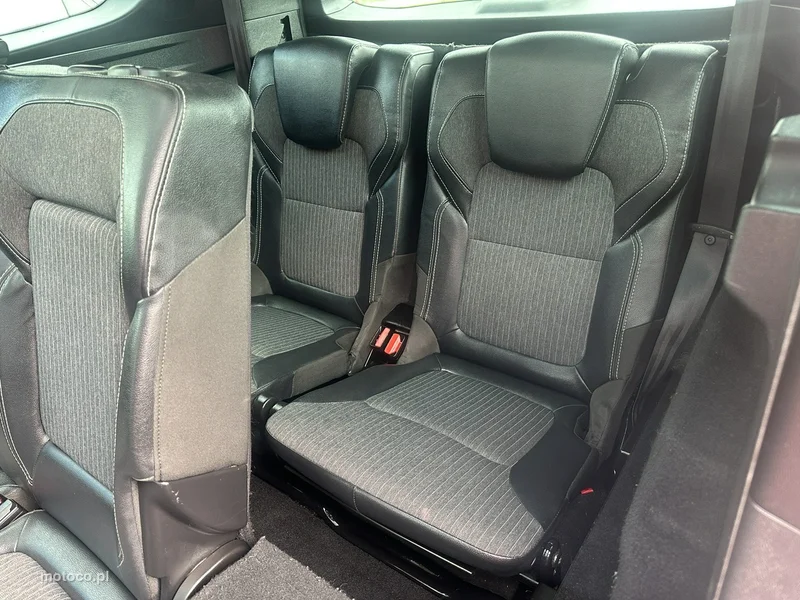 Renault Grand Scenic III 33