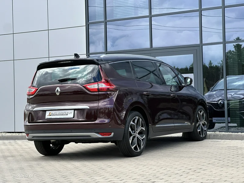 Renault Grand Scenic III 6