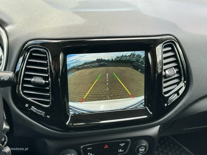 Jeep Compass 25