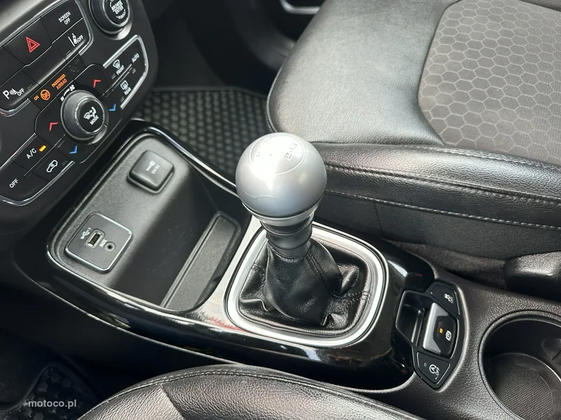 Jeep Compass 27