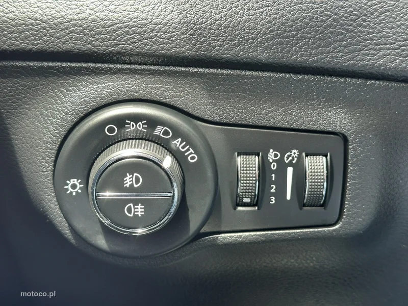 Jeep Compass 30